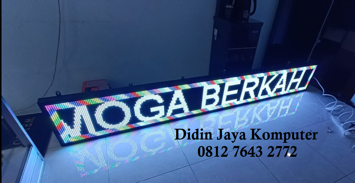 <p>Kami melakukan pengiriman running text ukuran 36x420cm led RGB ini ke Maluku. <em>Packing&nbsp;</em>yang kami gunakan sangat kuat dan aman agar meminimalisir kerusakan running text saat dikirim. Kami juga bisa mengirimkan running text untuk daerah lainnya di luar Jawa Timur.</p>